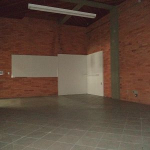 Loja com 45m², no bairro De Lazzer em Caxias do Sul para Alugar