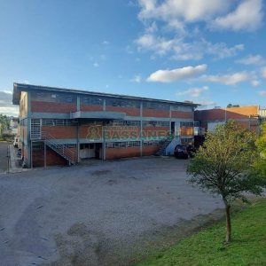 Pavilhão com 985m², no bairro Floresta em Caxias do Sul para Alugar