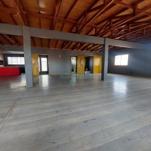 Predio com 784m², 1 vaga, no bairro Centro em Caxias do Sul para Alugar