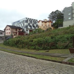 Terreno com 720m², no bairro Planalto em Caxias do Sul para Alugar