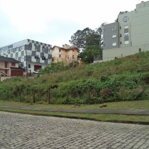 Terreno com 720m², no bairro Planalto em Caxias do Sul para Alugar