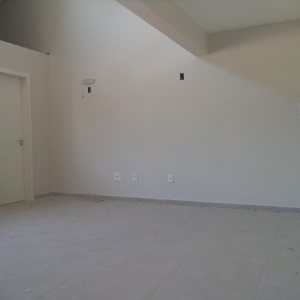 Sala com 34m², 1 vaga, no bairro Santa Catarina em Caxias do Sul para Alugar