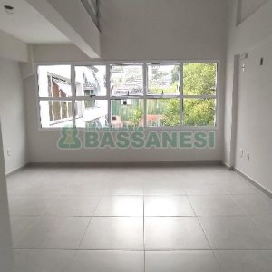 Sala com 41m², 1 vaga, no bairro Santa Catarina em Caxias do Sul para Alugar