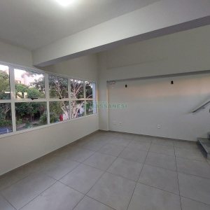 Sala com 41m², 1 vaga, no bairro Santa Catarina em Caxias do Sul para Alugar