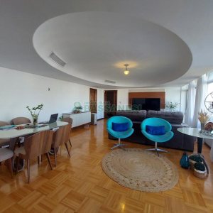 Apartamento com 305m², 4 dormitórios, no bairro Centro em Caxias do Sul para Comprar