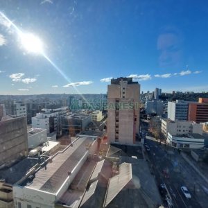 Apartamento com 305m², 4 dormitórios, no bairro Centro em Caxias do Sul para Comprar