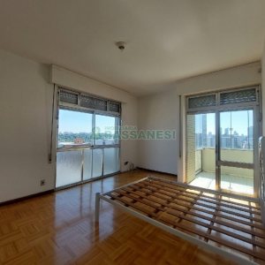 Apartamento com 270m², 4 dormitórios, no bairro Centro em Caxias do Sul para Alugar ou Comprar