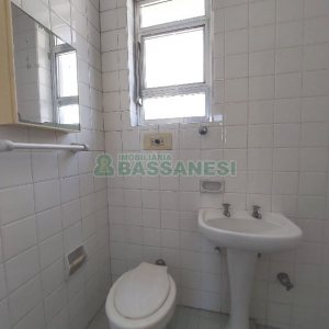 Apartamento com 270m², 4 dormitórios, no bairro Centro em Caxias do Sul para Alugar ou Comprar