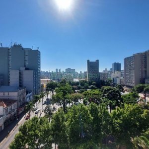 Apartamento com 270m², 4 dormitórios, no bairro Centro em Caxias do Sul para Alugar ou Comprar