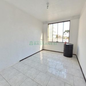 Sala com 110m², no bairro São Pelegrino em Caxias do Sul para Alugar