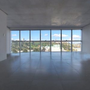 Sala com 64m², 1 vaga, no bairro Lourdes em Caxias do Sul para Comprar