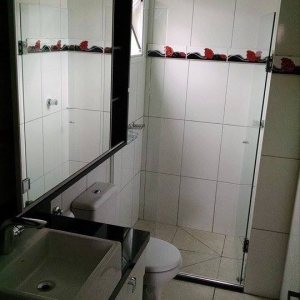 Apartamento com 53m², 2 dormitórios, 1 vaga, no bairro Charqueadas em Caxias do Sul para Comprar