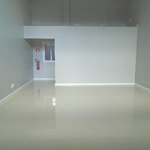 Loja com 60m², no bairro Sagrada Família em Caxias do Sul para Comprar