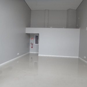 Loja com 60m², no bairro Sagrada Família em Caxias do Sul para Comprar