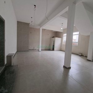 Loja com 140m², 1 vaga, no bairro Pio X em Caxias do Sul para Alugar
