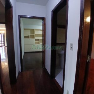 Apartamento com 194m², 3 dormitórios, 1 vaga, no bairro Lourdes em Caxias do Sul para Alugar ou Comprar