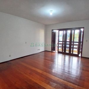 Apartamento com 194m², 3 dormitórios, 1 vaga, no bairro Lourdes em Caxias do Sul para Alugar ou Comprar