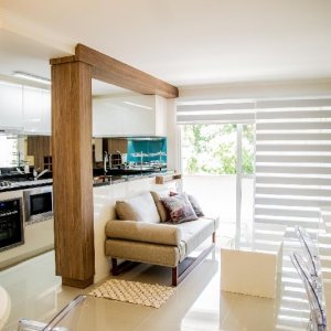 Apto Mobiliado com 64m², 2 dormitórios, 2 vagas, no bairro Petrópolis em Caxias do Sul para Alugar