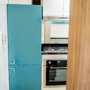 Apto Mobiliado com 64m², 2 dormitórios, 2 vagas, no bairro Petrópolis em Caxias do Sul para Alugar