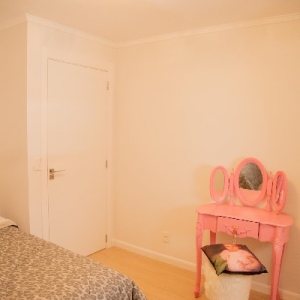 Apto Mobiliado com 64m², 2 dormitórios, 2 vagas, no bairro Petrópolis em Caxias do Sul para Alugar