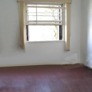 Casa Comercial com 400m², 4 dormitórios, 2 vagas, no bairro Centro em Caxias do Sul para Alugar