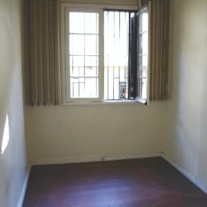 Casa Comercial com 400m², 4 dormitórios, 2 vagas, no bairro Centro em Caxias do Sul para Alugar