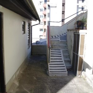 Casa Comercial com 400m², 4 dormitórios, 2 vagas, no bairro Centro em Caxias do Sul para Alugar