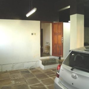 Casa Comercial com 400m², 4 dormitórios, 2 vagas, no bairro Centro em Caxias do Sul para Alugar