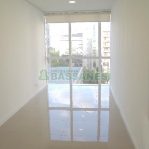 Sala com 46m², 1 vaga, no bairro São Pelegrino em Caxias do Sul para Comprar