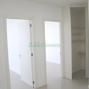 Sala com 46m², 1 vaga, no bairro São Pelegrino em Caxias do Sul para Comprar