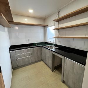 Apto Mobiliado com 250m², 3 dormitórios, 2 vagas, no bairro Floresta em Caxias do Sul para Alugar