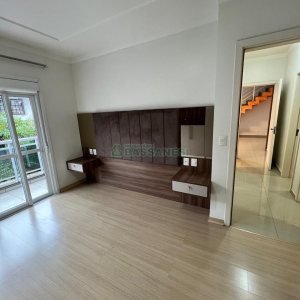 Apto Mobiliado com 250m², 3 dormitórios, 2 vagas, no bairro Floresta em Caxias do Sul para Alugar