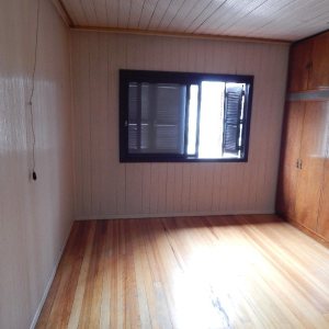 Casa com 265m², 4 dormitórios, 1 vaga, no bairro Panazzolo em Caxias do Sul para Comprar