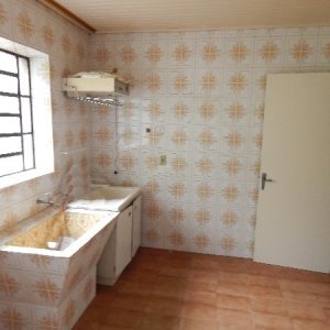 Casa com 265m², 4 dormitórios, 1 vaga, no bairro Panazzolo em Caxias do Sul para Comprar