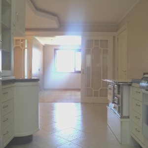 Apartamento com 164m², 3 dormitórios, 2 vagas, no bairro Cinqüentenário em Caxias do Sul para Comprar