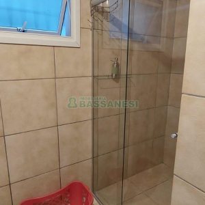 Apto Mobiliado com 42m², 1 dormitório, no bairro Lourdes em Caxias do Sul para Alugar