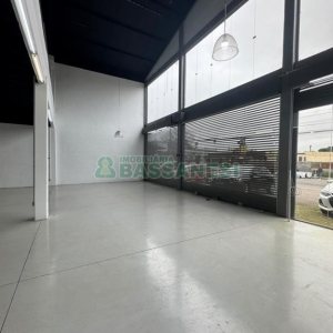 Loja com 360m², no bairro Esplanada em Caxias do Sul para Alugar