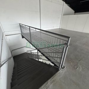 Loja com 360m², no bairro Esplanada em Caxias do Sul para Alugar