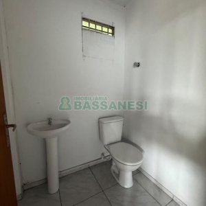 Loja com 360m², no bairro Esplanada em Caxias do Sul para Alugar