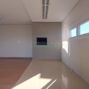 Apartamento com 84m², 3 dormitórios, 2 vagas, no bairro Rio Branco em Caxias do Sul para Alugar