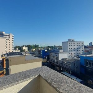 Apartamento com 84m², 3 dormitórios, 2 vagas, no bairro Rio Branco em Caxias do Sul para Alugar