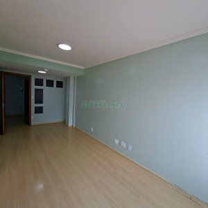 Sala com 60m², no bairro Centro em Caxias do Sul para Alugar