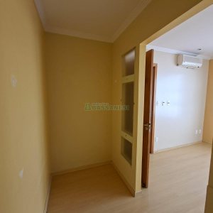 Sala com 60m², no bairro Centro em Caxias do Sul para Alugar