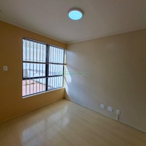 Sala com 60m², no bairro Centro em Caxias do Sul para Alugar