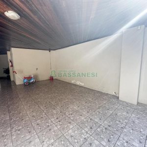 Apto Mobiliado com 91m², 3 dormitórios, 1 vaga, no bairro Jardelino Ramos em Caxias do Sul para Comprar