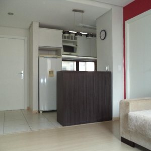 Apto Mobiliado com 41m², 1 dormitório, no bairro Centro em Caxias do Sul para Alugar