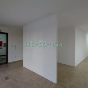 Sala com 73m², 2 vagas, no bairro São Pelegrino em Caxias do Sul para Comprar