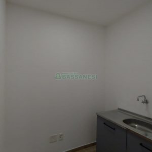 Sala com 73m², 2 vagas, no bairro São Pelegrino em Caxias do Sul para Comprar