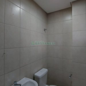 Sala com 73m², 2 vagas, no bairro São Pelegrino em Caxias do Sul para Comprar