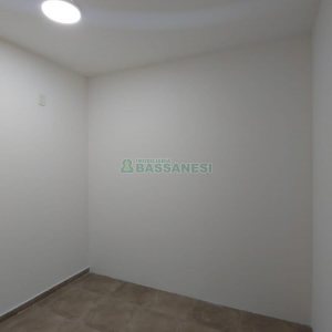 Sala com 73m², 2 vagas, no bairro São Pelegrino em Caxias do Sul para Comprar